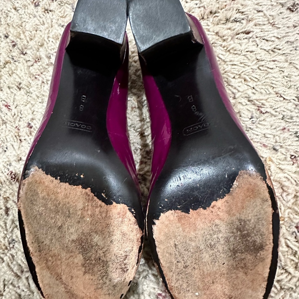 Coach Plum Patent Leather Vintage Heels. Old Hollywood, old money, 40/50’s - Picture 5 of 12